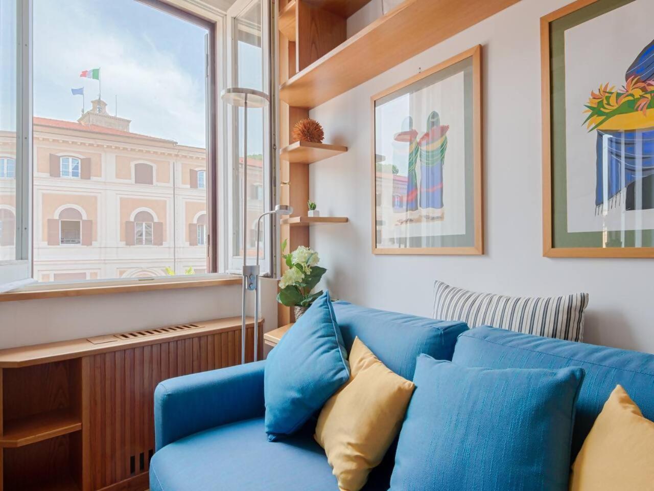 شقة Trevi Luxury With Terrace روما المظهر الخارجي الصورة